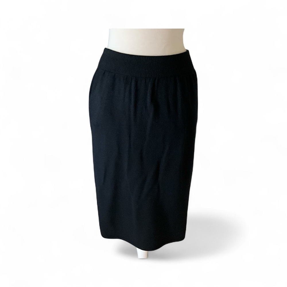 St. John Separates Size 10 Black Women's Pencil Skirt Two Pockets Made in USA - Picture 2 of 10